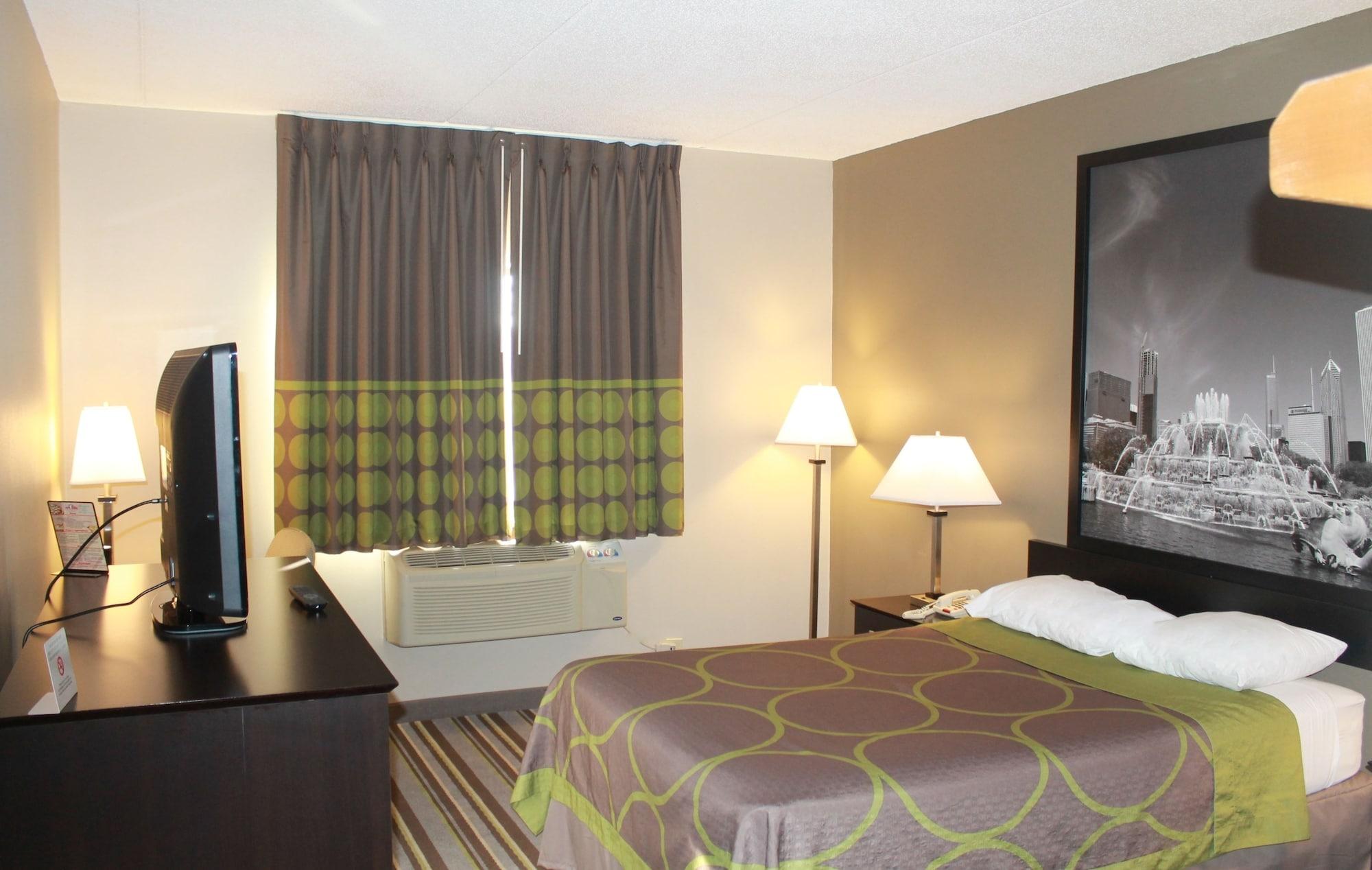 Super 8 By Wyndham Bridgeview/Chicago Area Hotel Exterior photo
